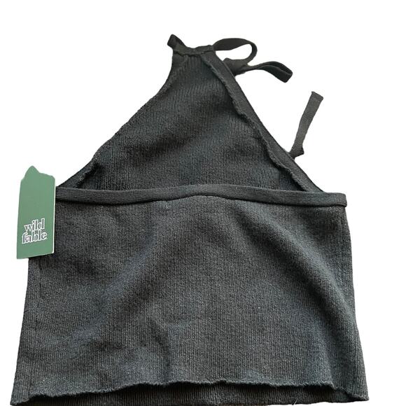 Wild Fable Women's Black Y-Neck Cropped Sweater Tank Top - Size Medium - NWT - Picture 4 of 6